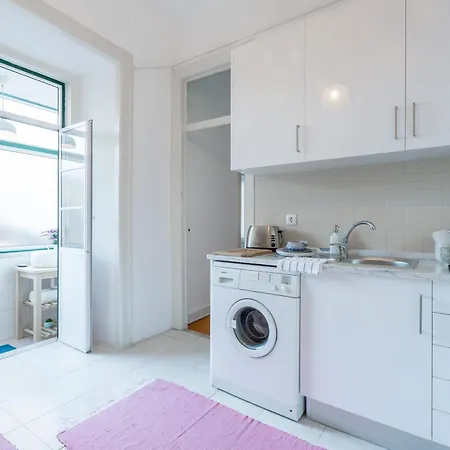 Apartamento Spacious, Bright&sunny Apartment, By Timecooler