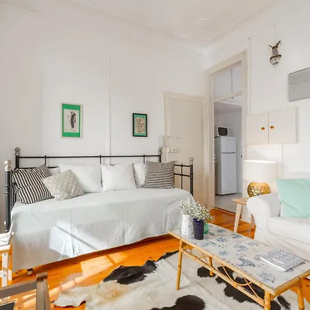 Spacious, Bright&sunny Apartment, By Timecooler Lisboa