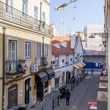 Apartament Spacious, Bright And Sunny Apartment, By Timecooler *