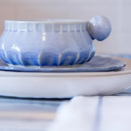 Spacious, Bright And Sunny Apartment, By Timecooler