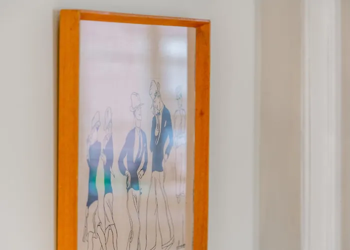 شقة Spacious, Bright And Sunny Apartment, By Timecooler