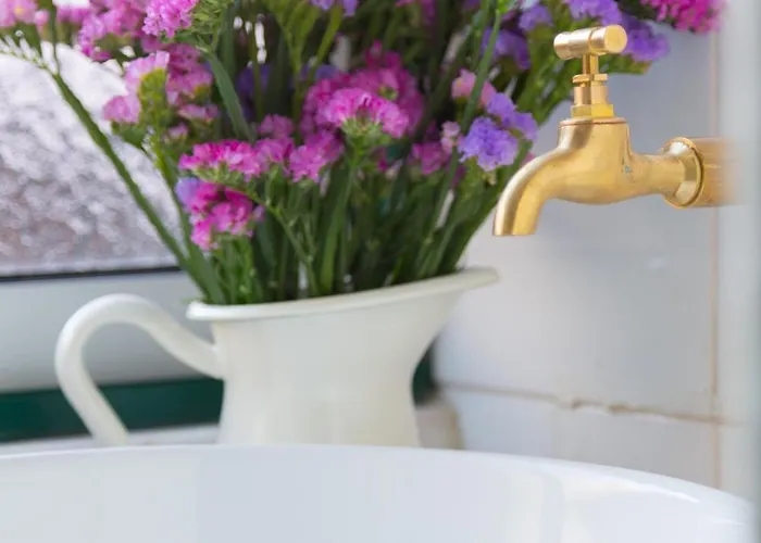 Spacious, Bright And Sunny Apartment, By Timecooler