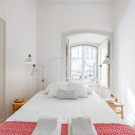 Apartamento Spacious, Bright&sunny Apartment, By Timecooler