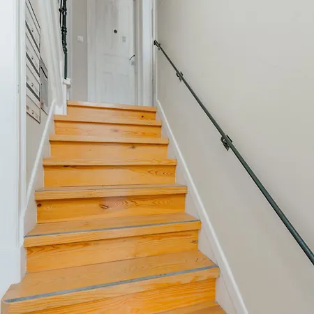 Spacious, Bright&sunny Apartment, By Timecooler