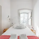 Апартаменты Spacious, Bright And Sunny Apartment, By Timecooler