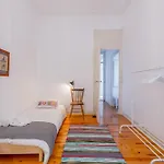 Апартаменты Spacious, Bright And Sunny Apartment, By Timecooler