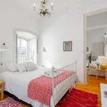 Spacious, Bright And Sunny Apartment, By Timecooler Лиссабон