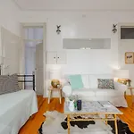 Spacious, Bright And Sunny Apartment, By Timecooler *